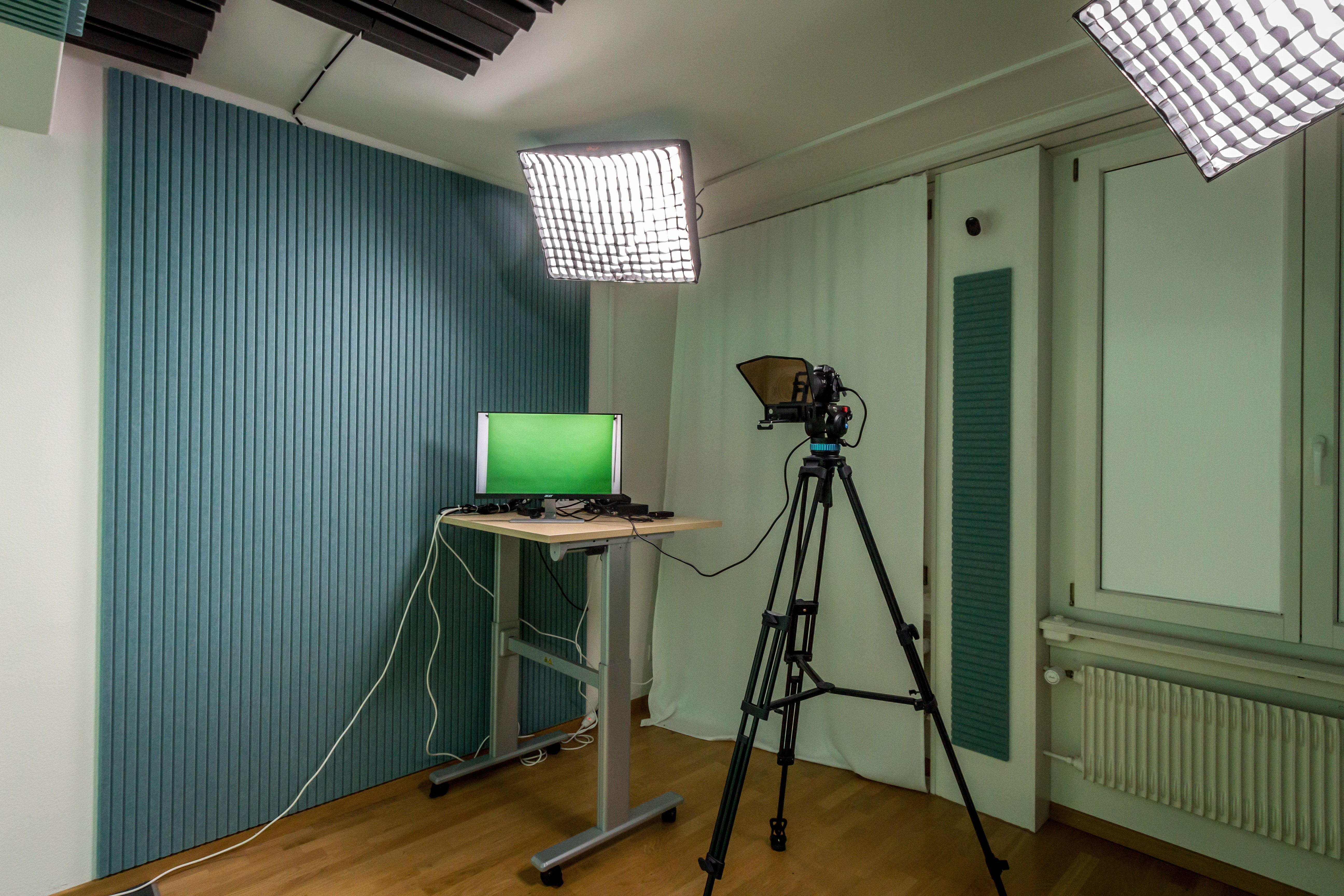Talking Head Video Studio - near Paradeplatz